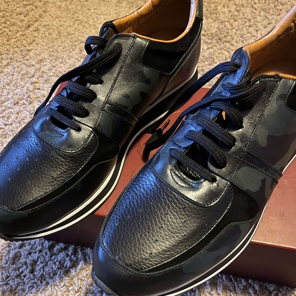 Mens sneakers shoes